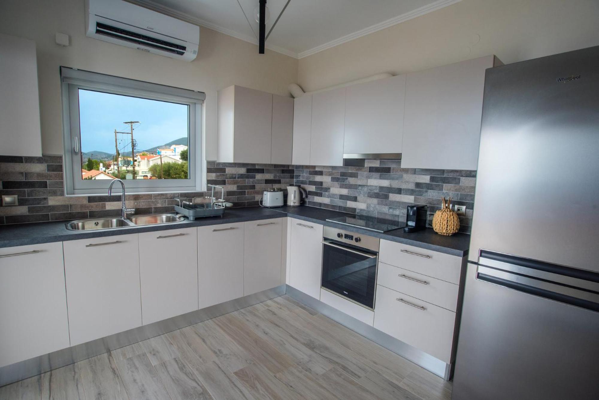 Nirvana Homes Vlachata Екстер'єр фото